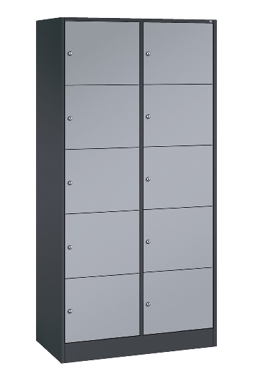 C+P Schließfachschrank Serie 8070 mit Sockel 3 Abt.240mm 5 Fächer B190mm (HxBxT)1950x680x480mm 7035/3003