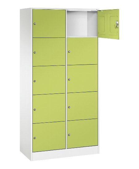 C+P Schließfachschrank Serie 8070 mit Sockel 3 Abt.240mm 5 Fächer B190mm (HxBxT)1950x680x480mm 7035/3003