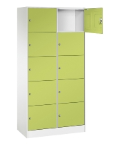 C+P Schließfachschrank Serie 8070 mit Sockel 3 Abt.240mm 5 Fächer B190mm (HxBxT)1950x680x480mm 7035/3003
