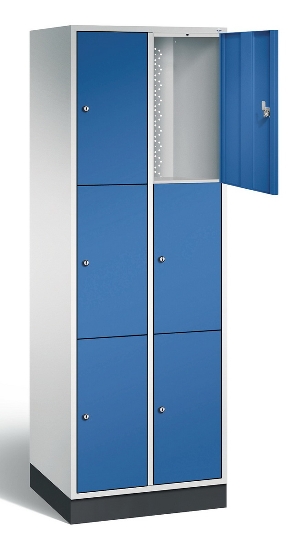 C+P Schließfachschrank 8370-301 Intro 3x 3 Fächer 300mm (HxBxT) 1950x920x500mm Lichtgrau/Rubinrot
