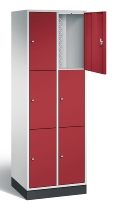 C+P Schließfachschrank 8370-301 Intro 3x 3 Fächer 300mm (HxBxT) 1950x920x500mm Lichtgrau/Rubinrot