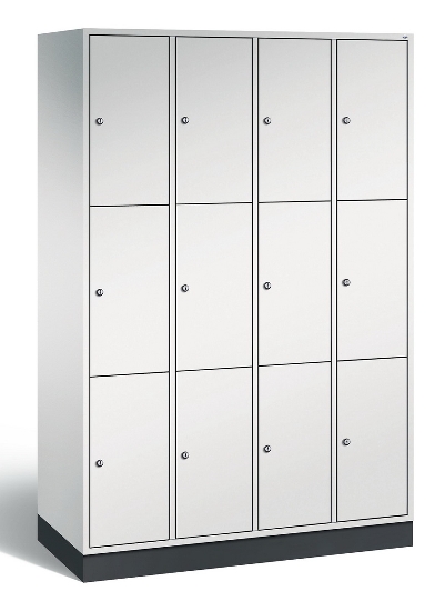 C+P Schließfachschrank 8370-301 Intro 3x 3 Fächer 300mm (HxBxT) 1950x920x500mm Lichtgrau/Rubinrot
