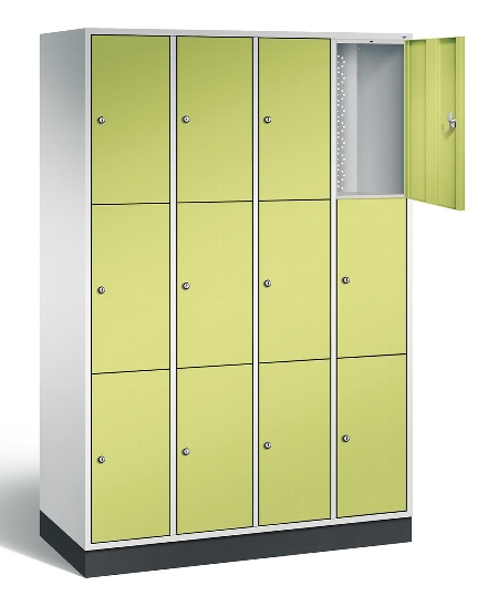 C+P Schließfachschrank 8370-301 Intro 3x 3 Fächer 300mm (HxBxT) 1950x920x500mm Lichtgrau/Rubinrot