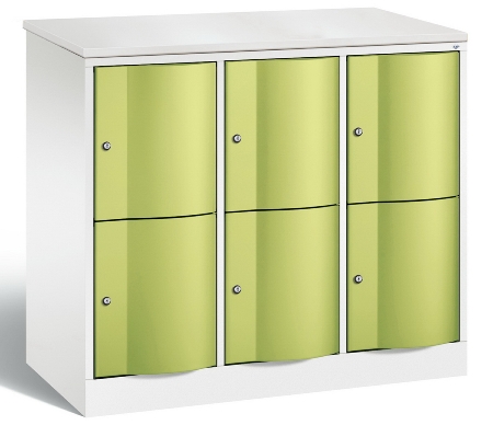 C+P Schließfachschrank 8472-372 Resisto 3 Abt. je 2 Fächer (HxBxT) 1077x1148x540mm Lichtgrau/Rubinrot LG