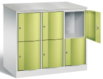 C+P Schließfachschrank 8472-372 Resisto 3 Abt. je 2 Fächer (HxBxT) 1077x1148x540mm Lichtgrau/Rubinrot LG