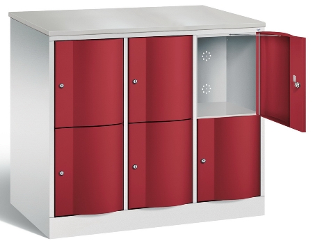 C+P Schließfachschrank 8472-372 Resisto 3 Abt. je 2 Fächer (HxBxT) 1077x1148x540mm Lichtgrau/Rubinrot LG