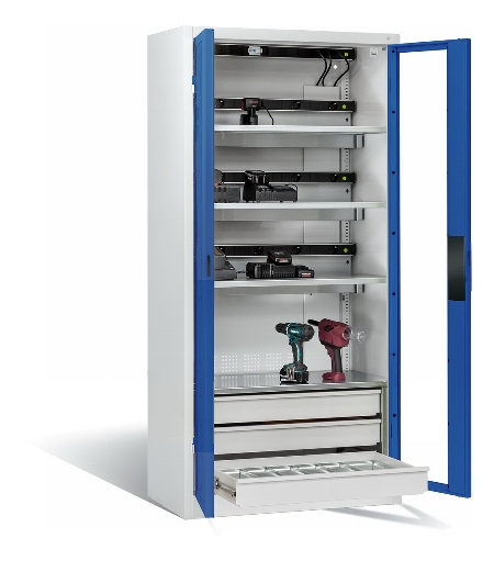 C+P Akkuladeschrank 8921-055E3 Serie 89 COMFORT Sichtfenstertüren 3x5 Ladeplätze ERGO-Lock 4.0 (HxBxT) 1950x930x500mm 7035/5010