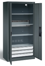 C+P Akkuladeschrank 8921-05E1 Serie 89 BASIC Stahltüren 5 Ladeplätze ERGO-Lock 4.0 (HxBxT) 1950x930x500mm 7035/7035