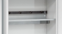 C+P Master-Elektro-Boden 8921-80E1 verzinkt (nur für BASIC Akku-Ladeschränke) 