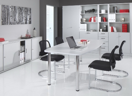 Hammerbacher Konferenztisch Serie KT22C Füße Ø60mm (BxTxH) 220x103/83x72-74cm Tischplatte Eiche/Chrom