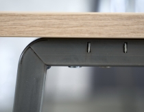 Hammerbacher Stehtisch "Industrial" MPA17 (BxTxH) 175x68x104cm Asteiche/Rohstahl