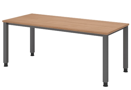 Hammerbacher Schreibtisch Serie QS19 4-Fuß eckig (BxTxH) 180x80x68,5-81cm Weiß/Silber
