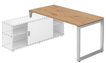 Hammerbacher Auflage-Schreibtisch Serie RSE O-Fuß eckig (BxT) 160x80cm auf Sideboard 1758S Eiche/Graphit