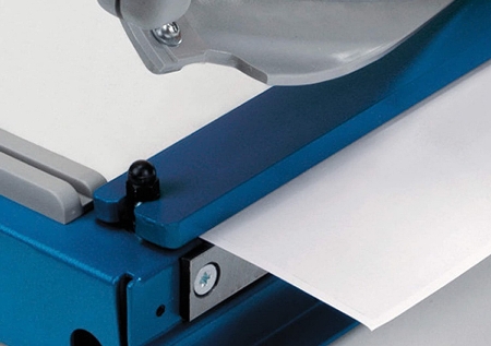 Dahle 561 Hebel-Schneidemaschine A4 Schnittlänge 360mm autom. Pressung mit Sicherheitsautomatik