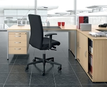 Geramöbel 522120 Schreibtisch 4-Fuß ECO mit Hängecontainer feste Höhe (BxTxH) 120x80x72cm Onyx/Lichtgrau